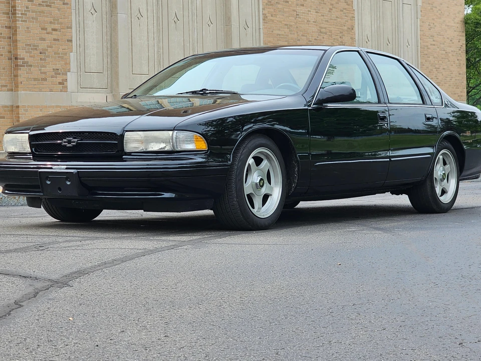 1995 Chevrolet Impala 8th Gen - Image 13 of 31