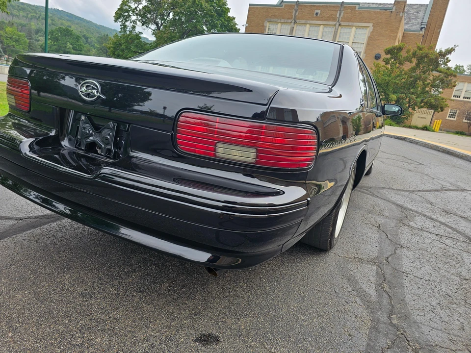 1995 Chevrolet Impala 8th Gen - Image 30 of 31