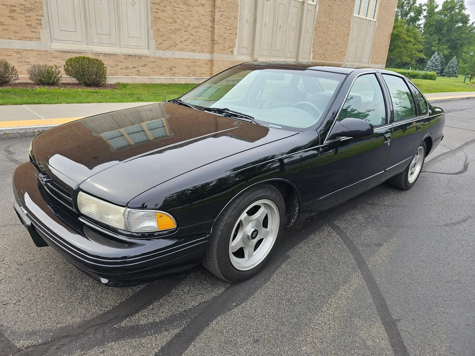 1995 Chevrolet Impala 8th Gen - Image 12 of 31