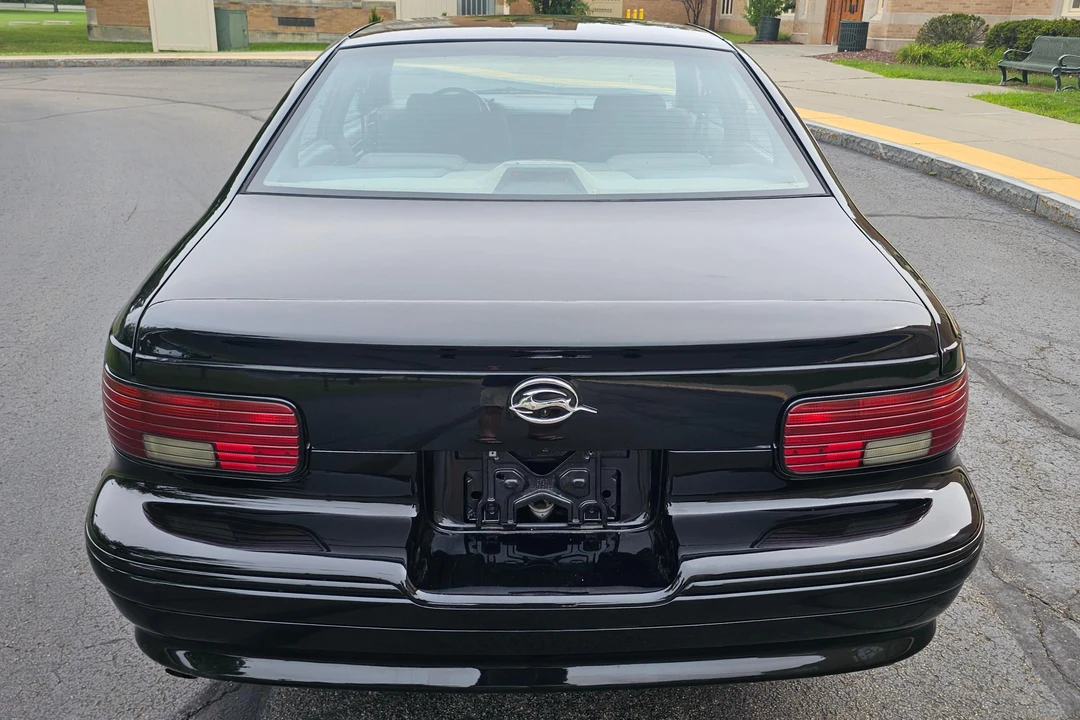 1995 Chevrolet Impala 8th Gen - Image 5 of 31