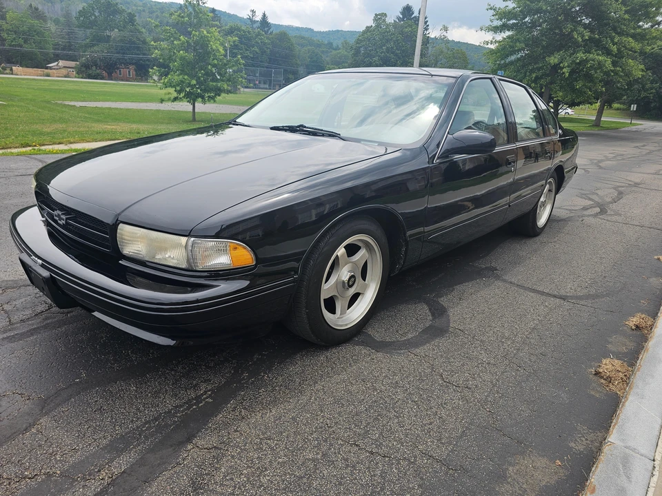 1995 Chevrolet Impala 8th Gen - Image 11 of 31