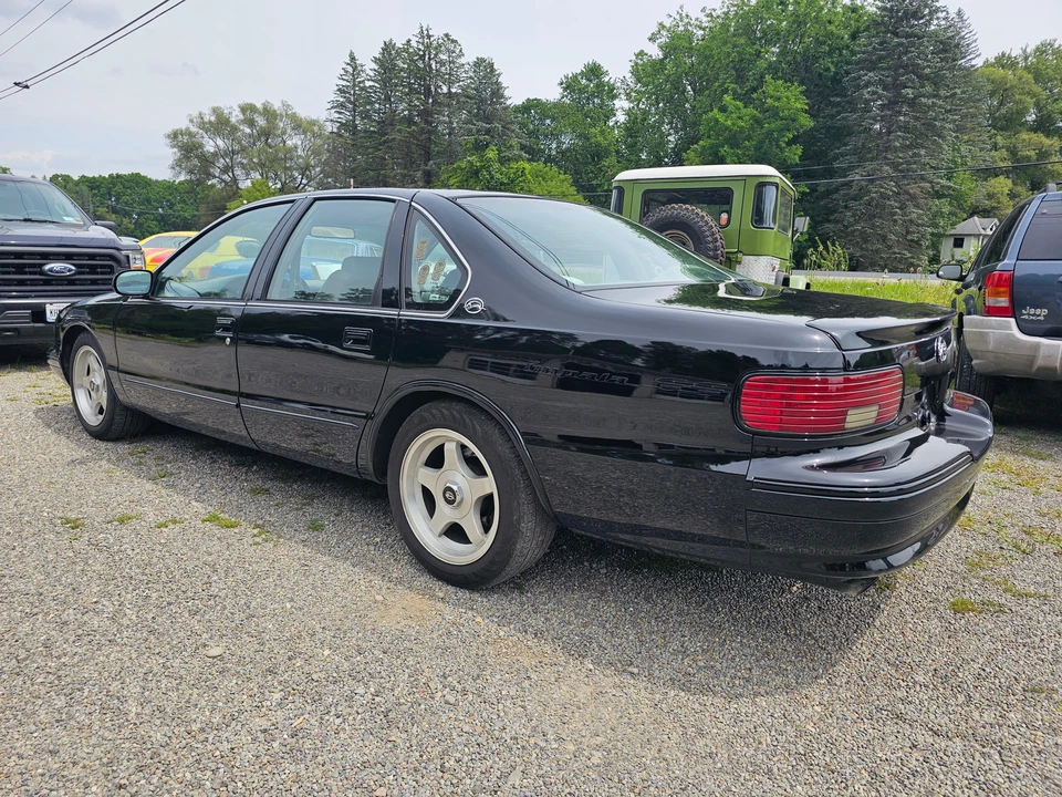 1995 Chevrolet Impala 8th Gen - Image 21 of 31