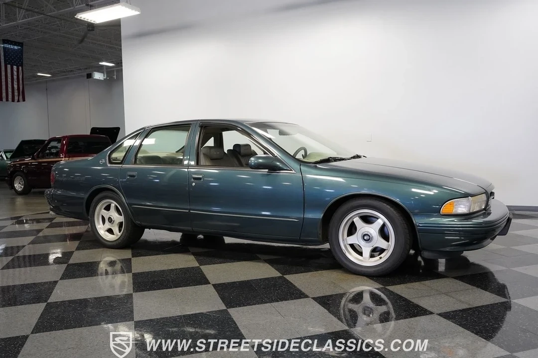 1995 Chevrolet Impala 8th Gen - Image 16 of 21