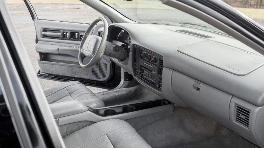 1995 Chevrolet Impala 7th Gen - Image 5 of 12