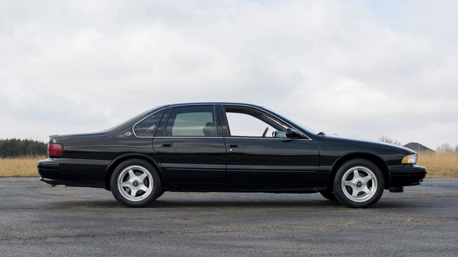 1995 Chevrolet Impala 7th Gen - Image 11 of 12
