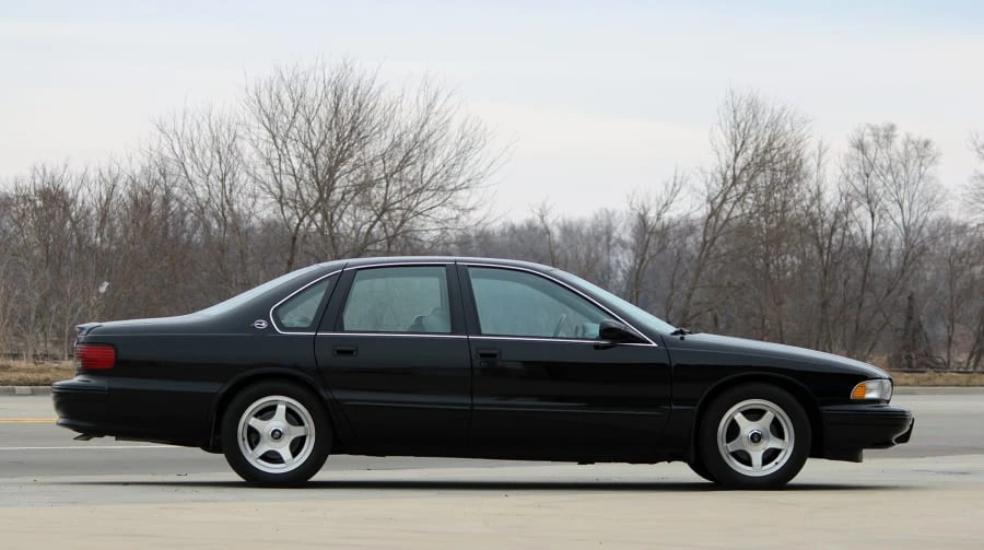 1995 Chevrolet Impala 7th Gen - Image 2 of 7