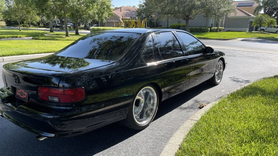 1995 Chevrolet Impala 7th Gen - Image 10 of 31