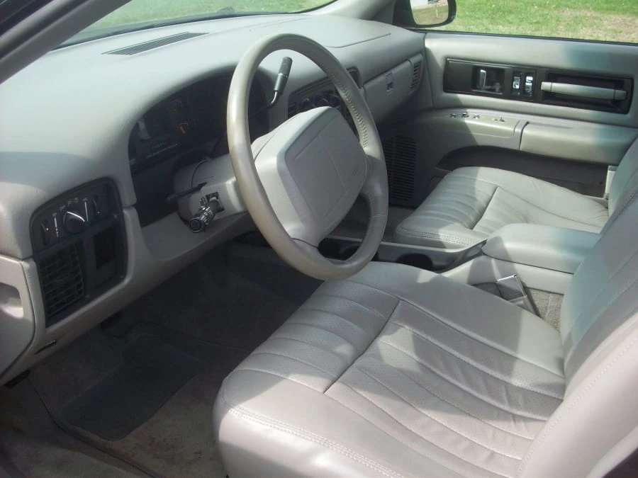 1995 Chevrolet Impala 7th Gen - Image 4 of 8