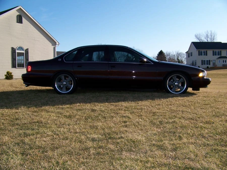 1995 Chevrolet Impala 7th Gen - Image 2 of 8
