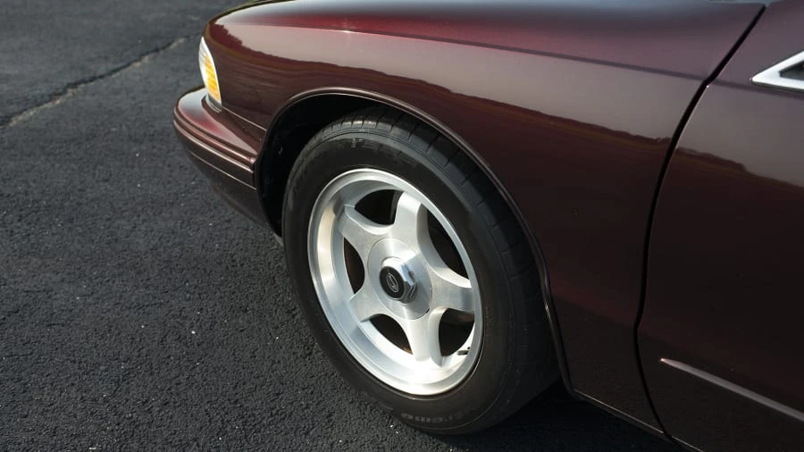 1995 Chevrolet Impala 7th Gen - Image 6 of 13
