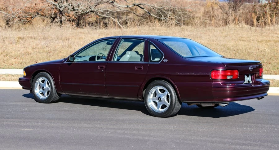 1995 Chevrolet Impala 7th Gen - Image 2 of 31