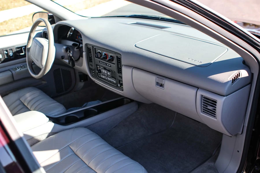 1995 Chevrolet Impala 7th Gen - Image 10 of 31