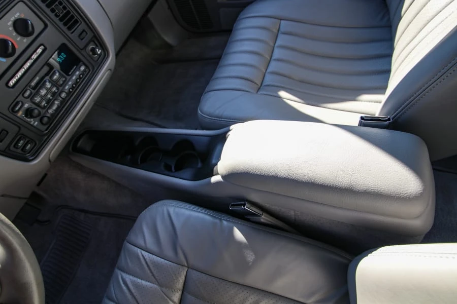1995 Chevrolet Impala 7th Gen - Image 17 of 31