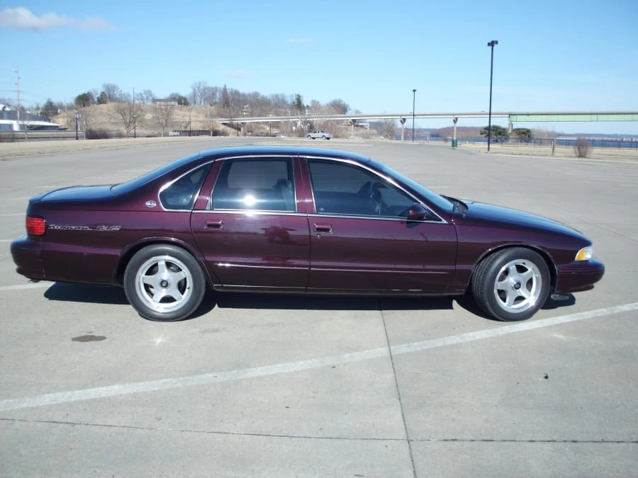 1995 Chevrolet Impala 7th Gen - Image 2 of 8