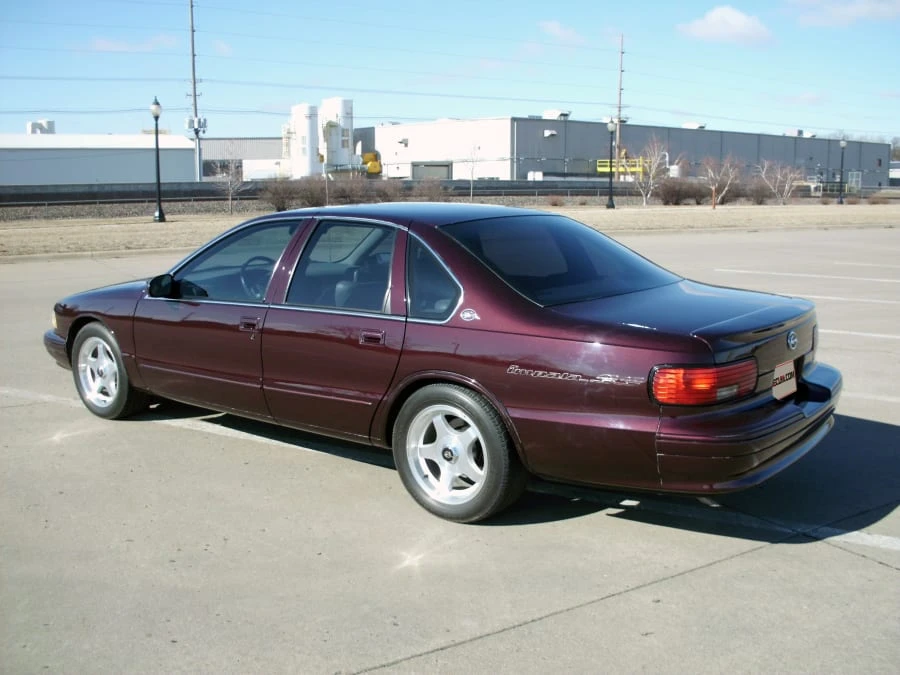 1995 Chevrolet Impala 7th Gen - Image 3 of 8