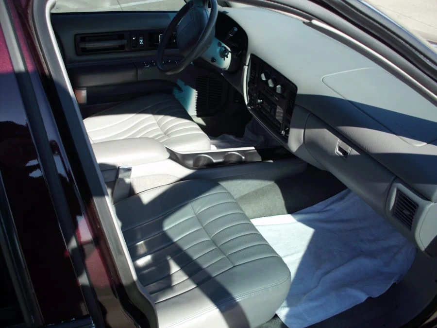 1995 Chevrolet Impala 7th Gen - Image 5 of 8