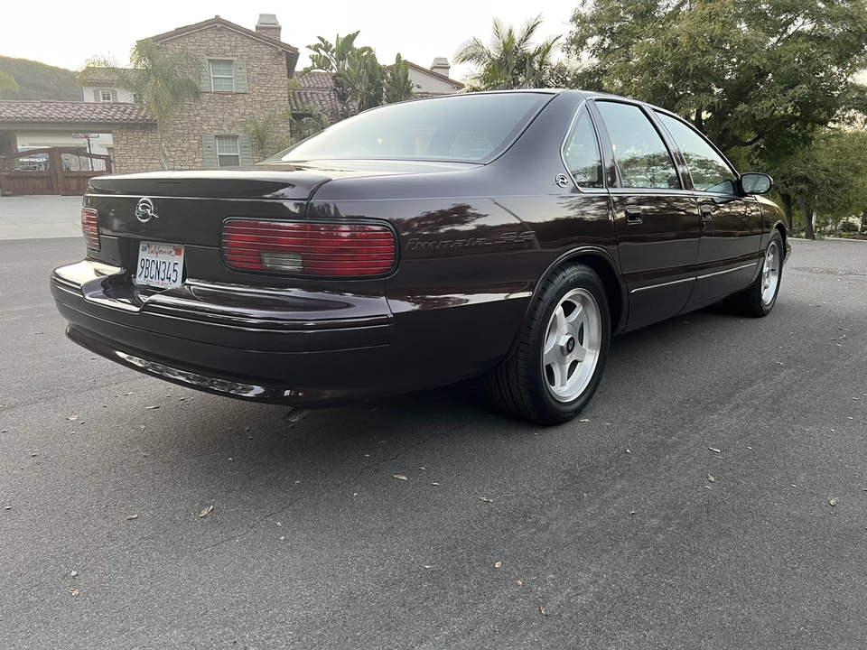 1995 Chevrolet Impala 7th Gen - Image 26 of 31