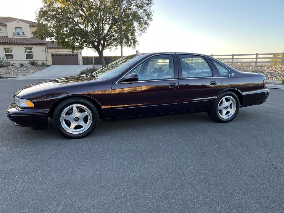 1995 Chevrolet Impala 7th Gen - Image 17 of 31