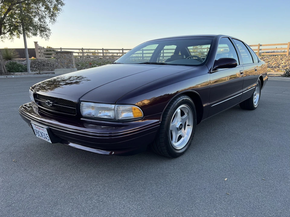 1995 Chevrolet Impala 7th Gen - Image 13 of 31