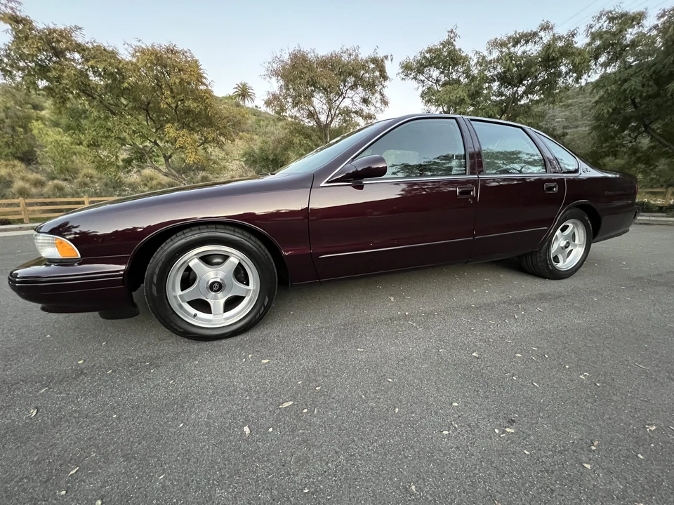 1995 Chevrolet Impala 7th Gen - Image 16 of 31