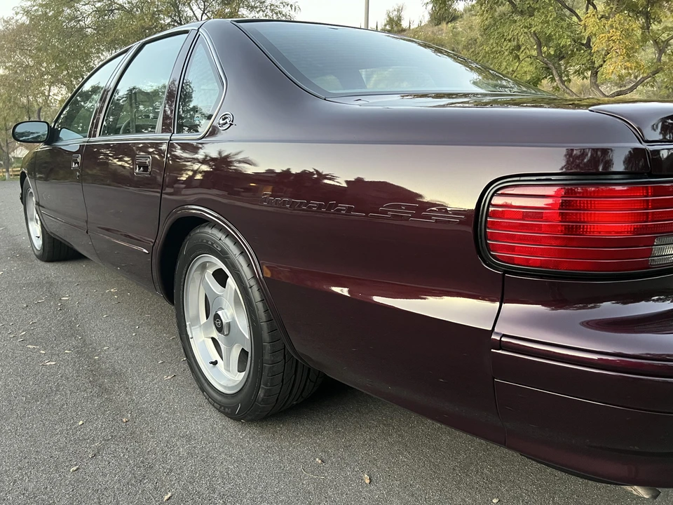 1995 Chevrolet Impala 7th Gen - Image 19 of 31
