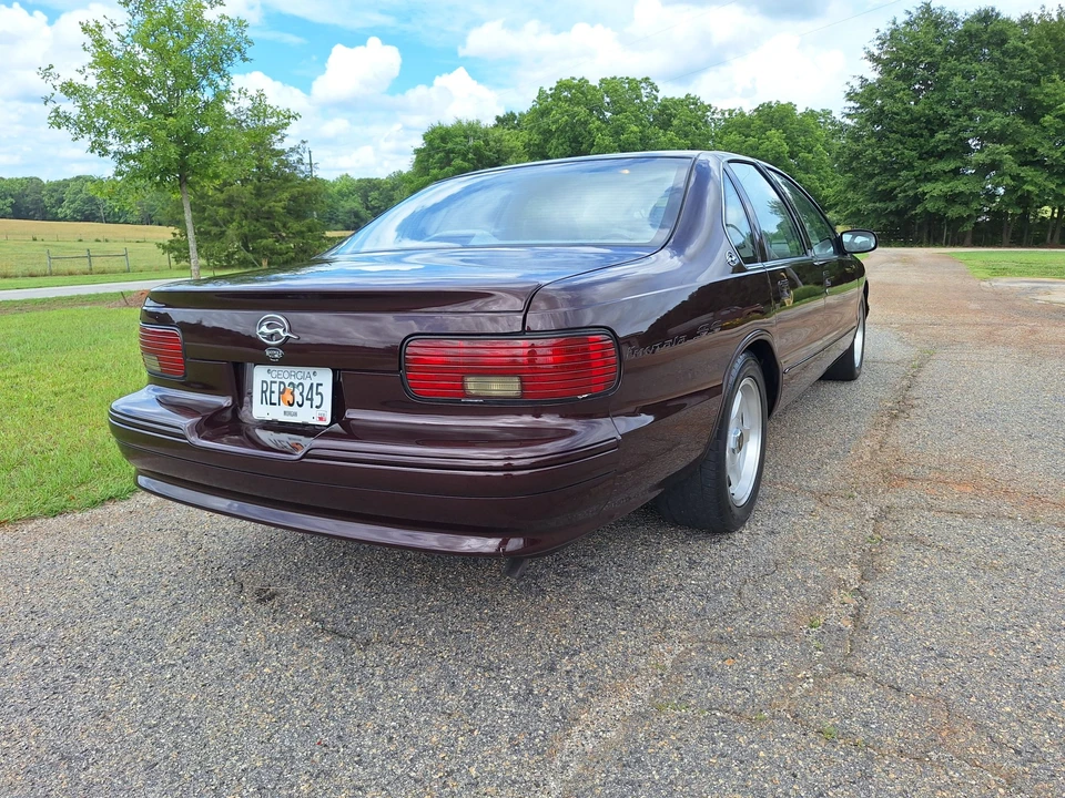 1995 Chevrolet Impala 7th Gen - Image 21 of 31