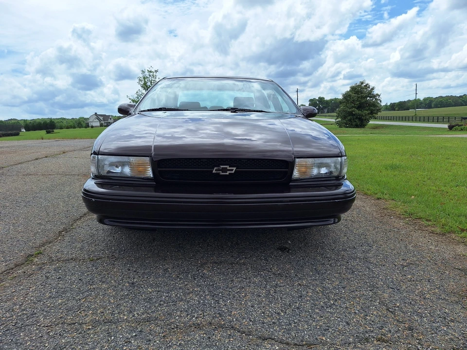 1995 Chevrolet Impala 7th Gen - Image 9 of 31