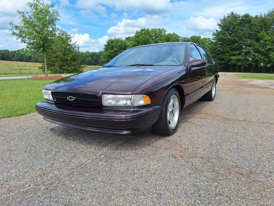 1995 Chevrolet Impala 7th Gen - Image 4 of 31