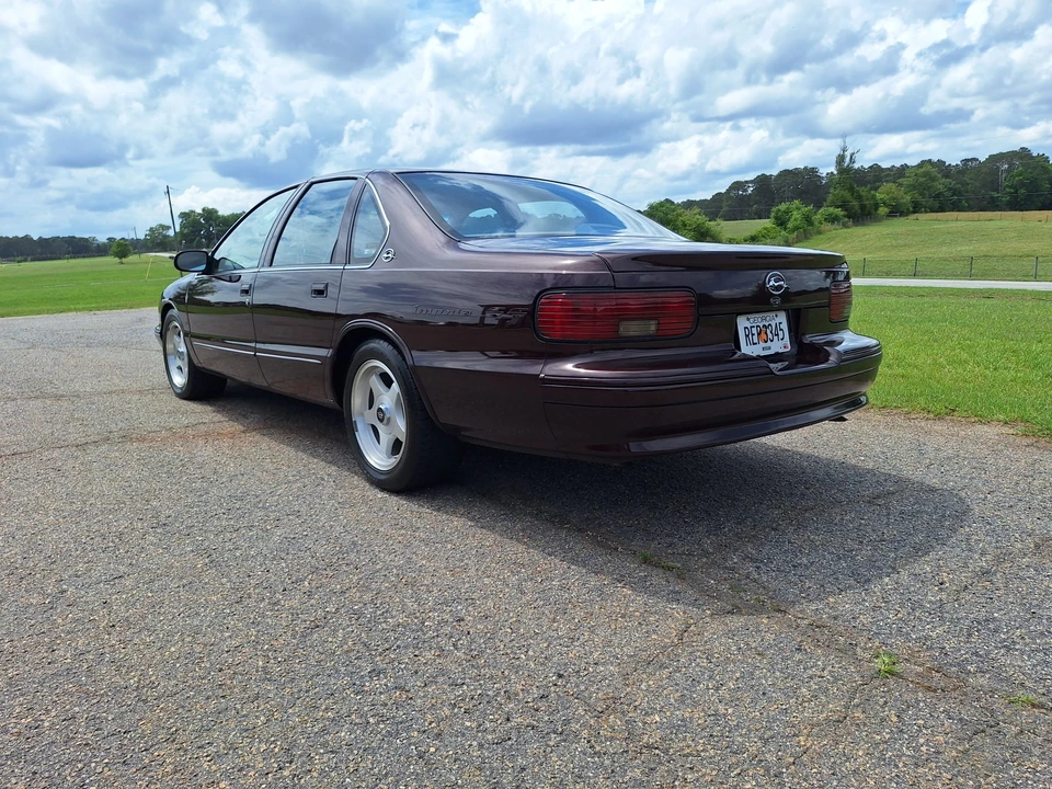 1995 Chevrolet Impala 7th Gen - Image 28 of 31