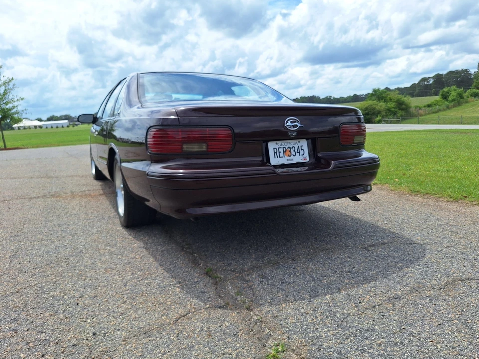 1995 Chevrolet Impala 7th Gen - Image 26 of 31