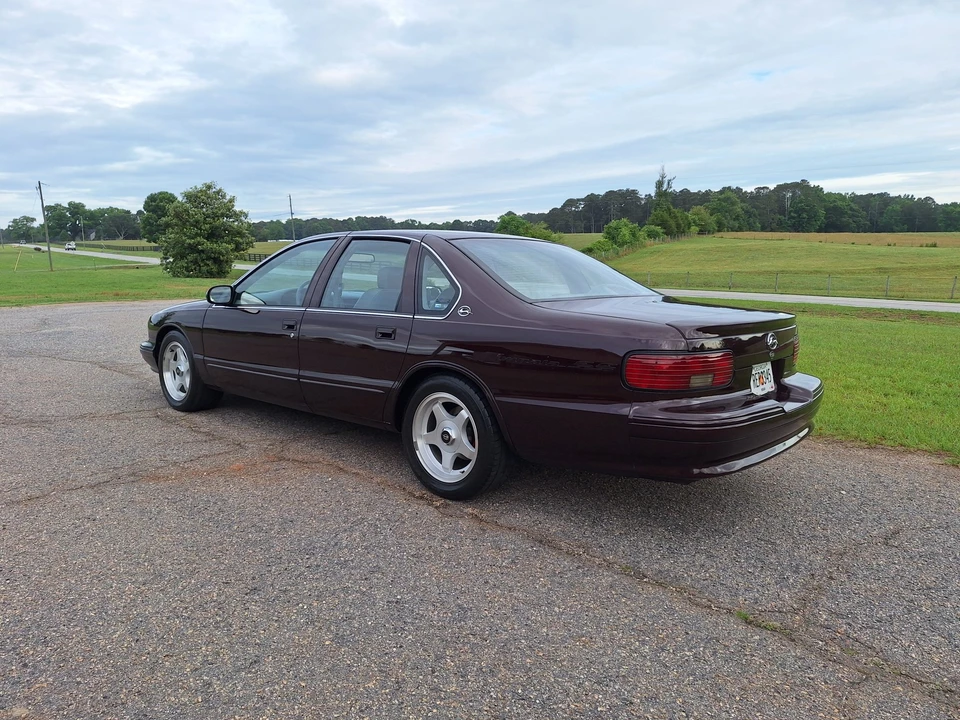 1995 Chevrolet Impala 7th Gen - Image 30 of 31