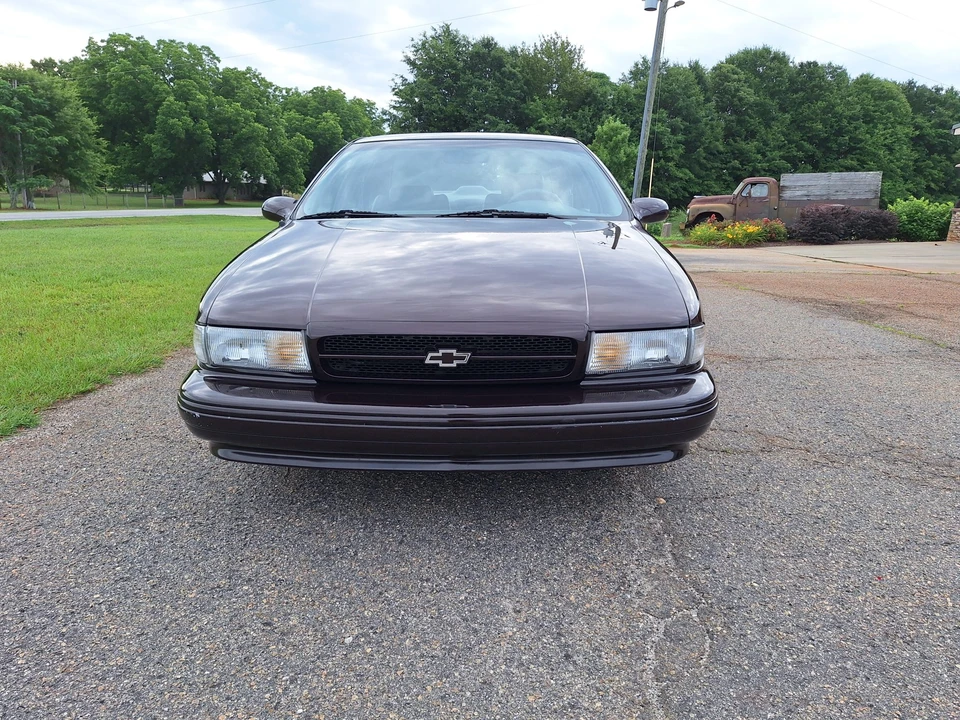 1995 Chevrolet Impala 7th Gen - Image 7 of 31