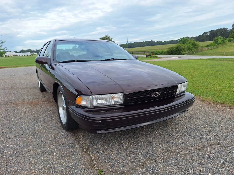 1995 Chevrolet Impala 7th Gen - Image 10 of 31