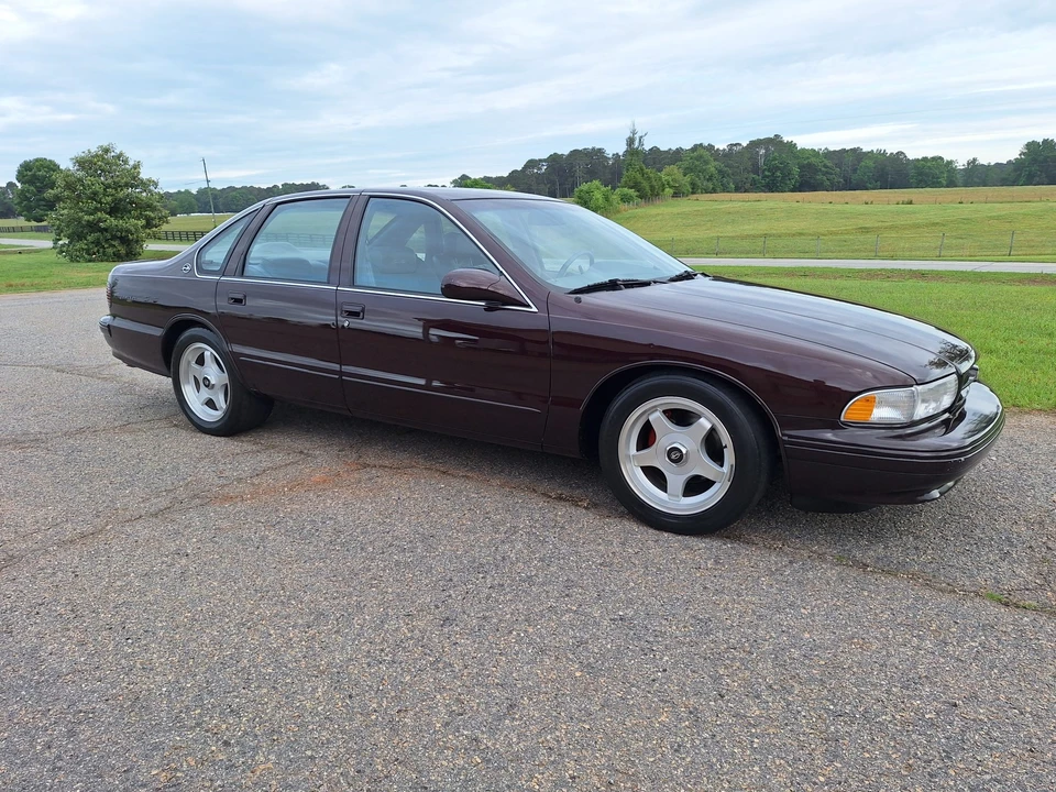 1995 Chevrolet Impala 7th Gen - Image 14 of 31