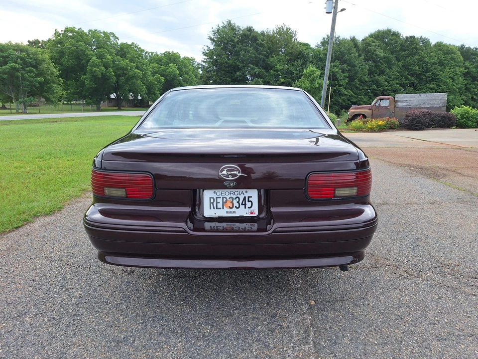 1995 Chevrolet Impala 7th Gen - Image 23 of 31