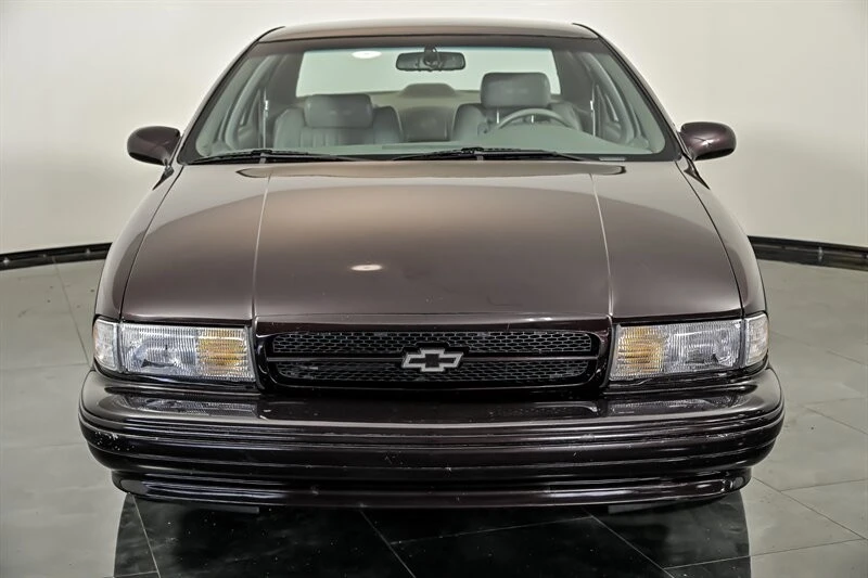 1995 Chevrolet Impala 7th Gen - Image 4 of 25
