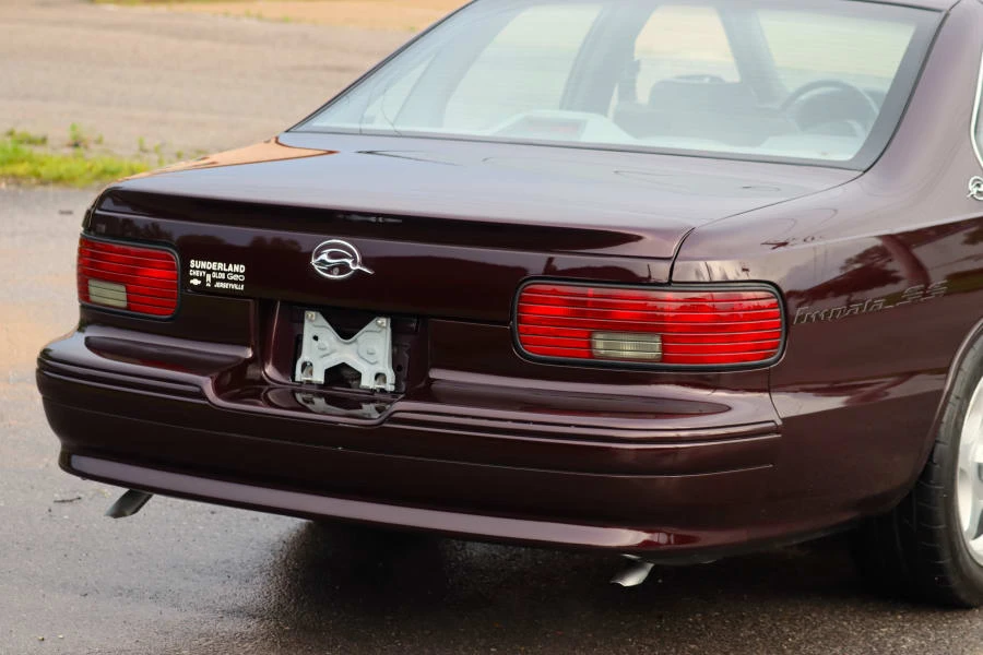 1995 Chevrolet Impala 7th Gen - Image 9 of 18