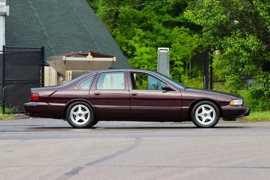1995 Chevrolet Impala 7th Gen - Image 4 of 18
