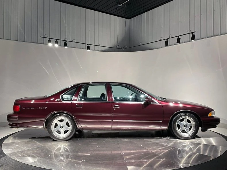 1995 Chevrolet Impala 7th Gen - Image 5 of 31