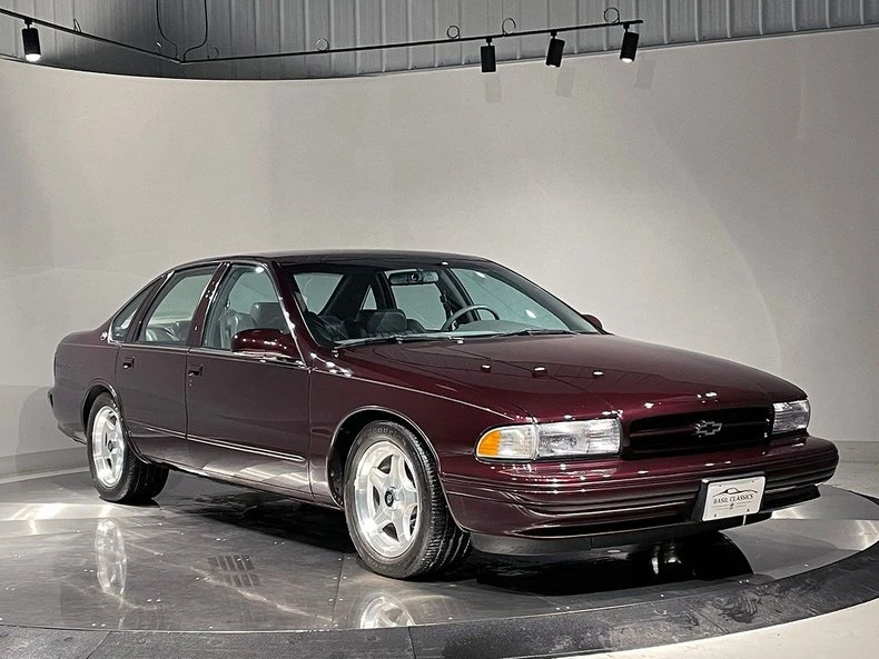 1995 Chevrolet Impala 7th Gen - Image 2 of 31