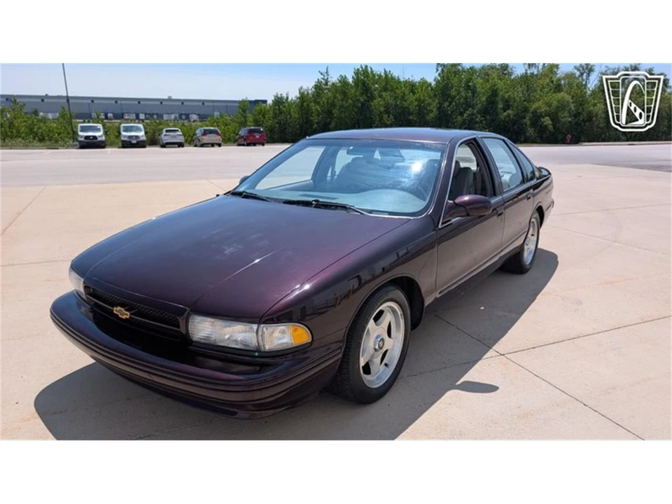 1995 Chevrolet Impala 7th Gen - Image 2 of 31