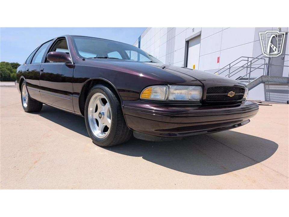 1995 Chevrolet Impala 7th Gen - Image 22 of 31
