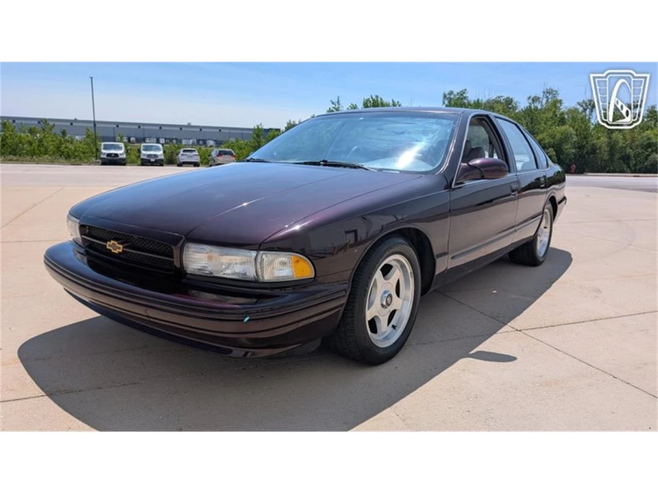 1995 Chevrolet Impala 7th Gen - Image 3 of 31