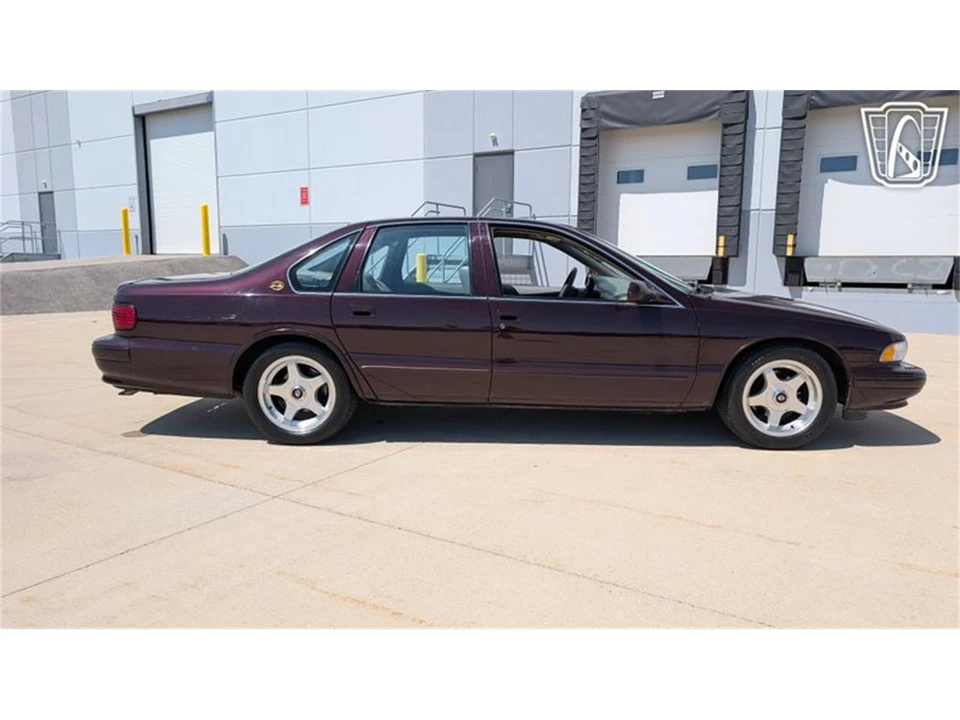 1995 Chevrolet Impala 7th Gen - Image 18 of 31