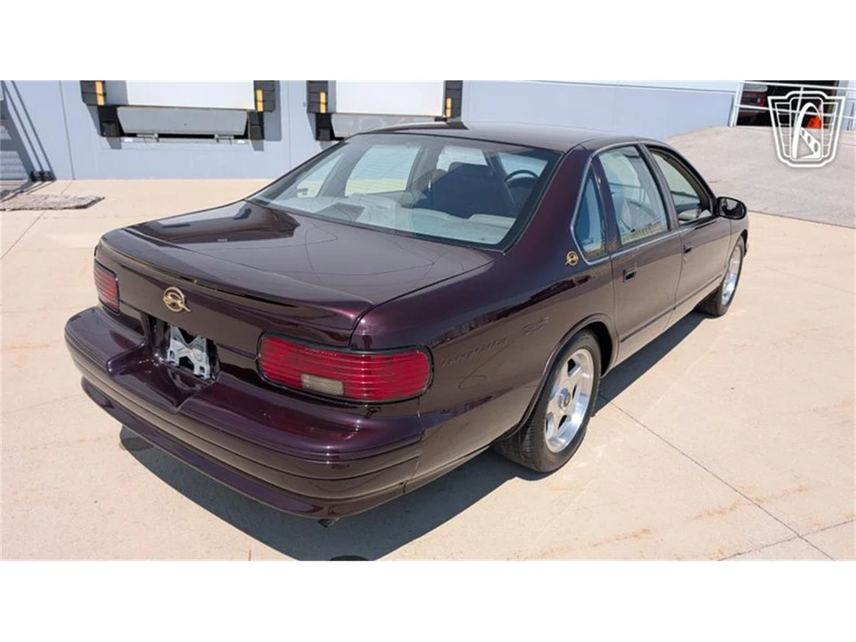 1995 Chevrolet Impala 7th Gen - Image 14 of 31