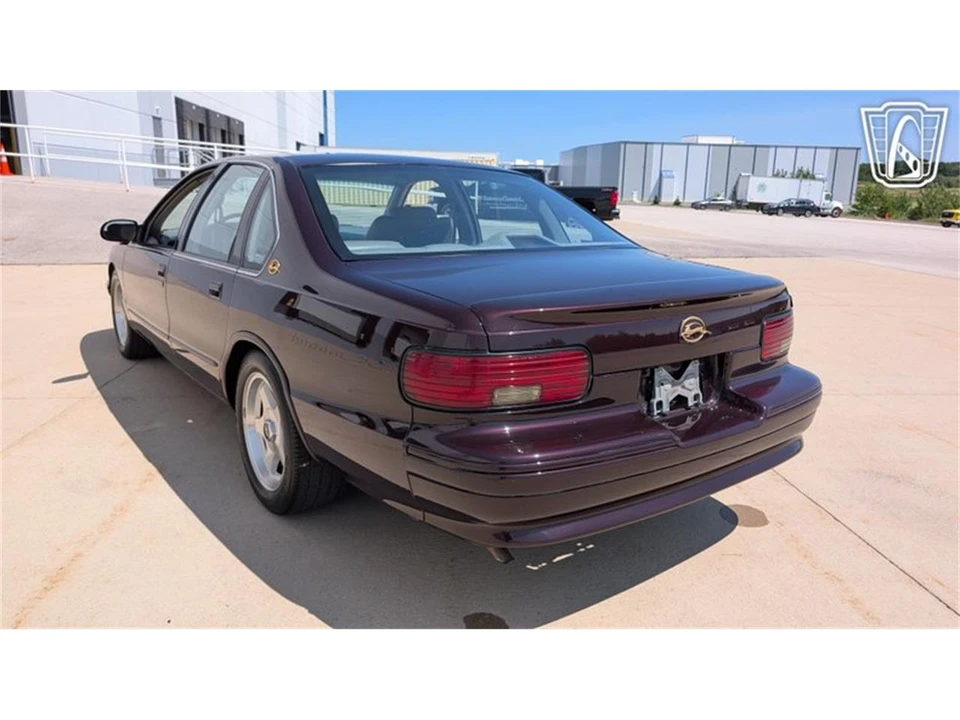 1995 Chevrolet Impala 7th Gen - Image 9 of 31