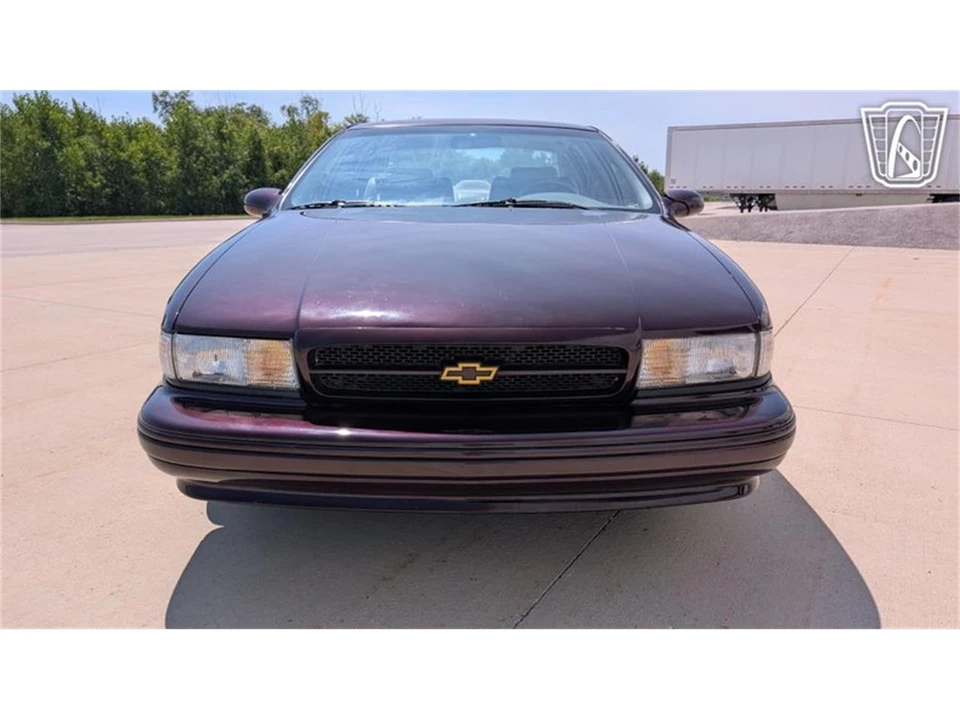 1995 Chevrolet Impala 7th Gen - Image 24 of 31
