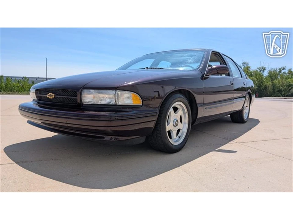1995 Chevrolet Impala 7th Gen - Image 4 of 31