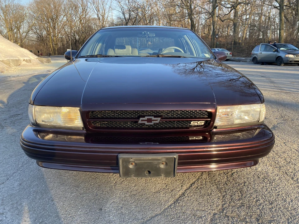 1995 Chevrolet Impala 7th Gen - Image 2 of 31