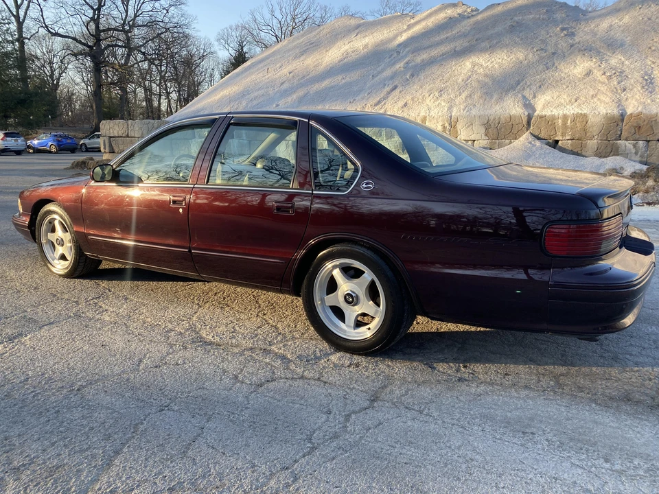1995 Chevrolet Impala 7th Gen - Image 9 of 31